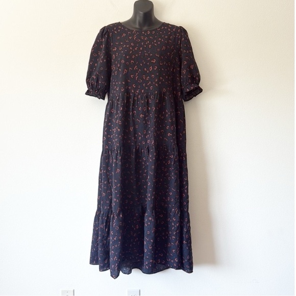 Apricot Oversized Midi  Patterned Dress - Picture 8 of 13